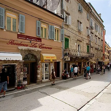 La Carera Centro Storico Konukevi